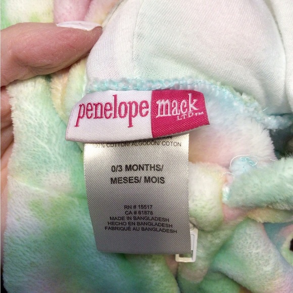 Unicorn hooded footie costume Size 0-3 months - Picture 3 of 7